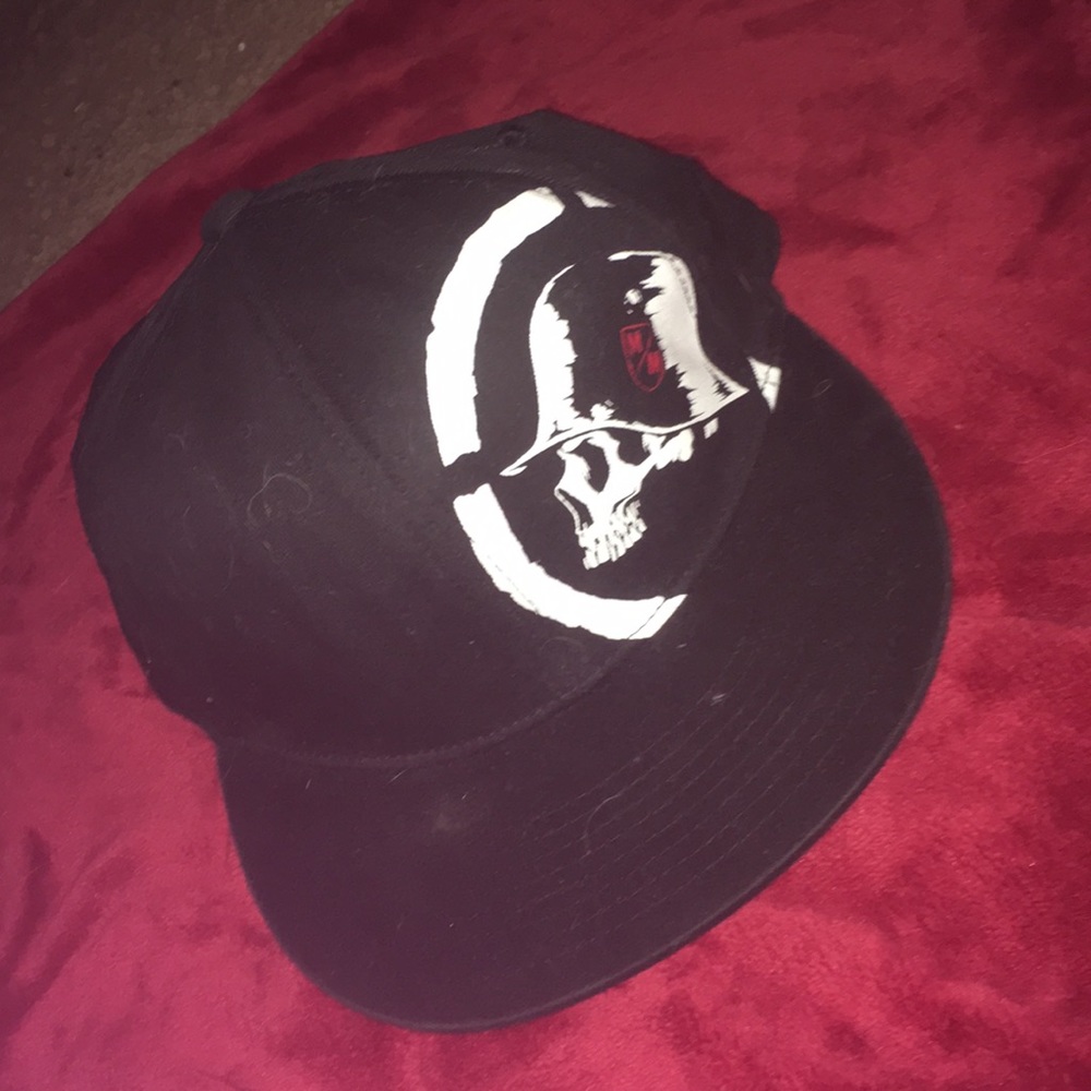 Skull Hat